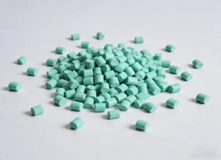 Mis on TBBS (NS)-80 eeldisperseeritud masterbatch?